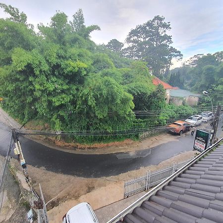 Duy Hotel Далат Экстерьер фото
