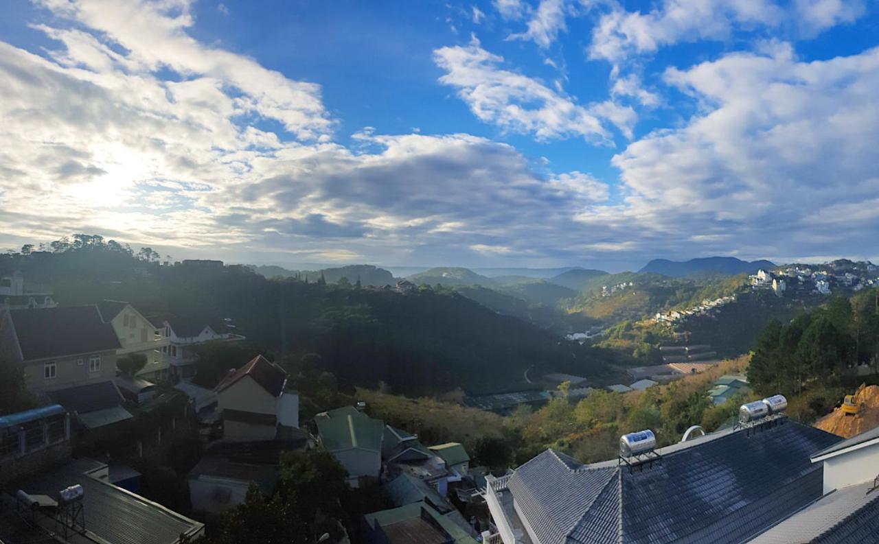 Duy Hotel Далат Экстерьер фото