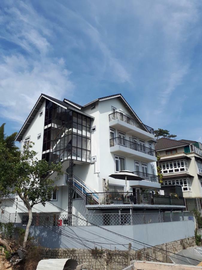 Duy Hotel Далат Экстерьер фото